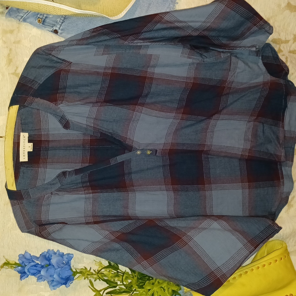 Lovestitch top